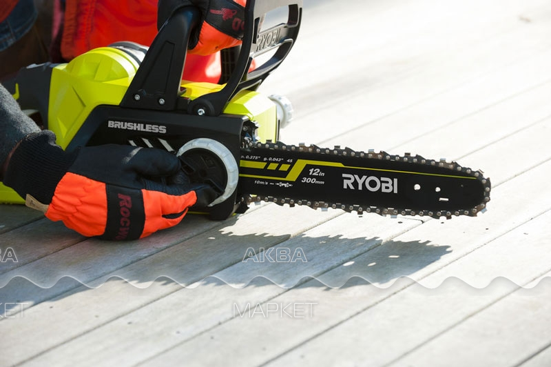 Электропила ryobi. Ryobi ocs1830. Цепная пила Ryobi one+ ocs1830. Ryobi one+ ocs1830 5133002829. Пила цепная бесщеточная аккумуляторная Ryobi ocs1830 one+.